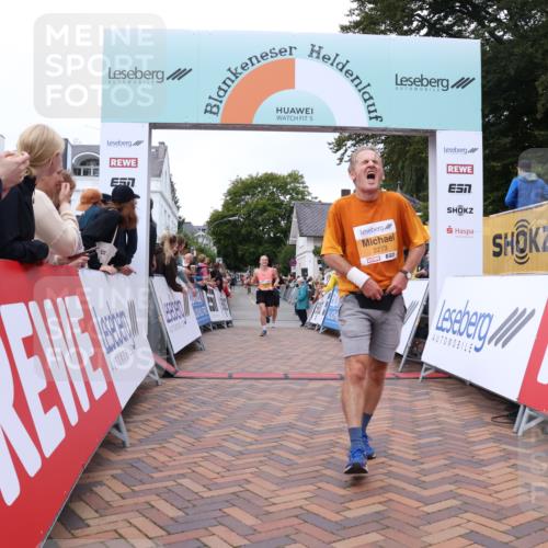 30.08.2026 - Blankeneser Heldenlauf Lena Gebhardt http://msf.ph/oto/10051462 30.08.2026 12:00:35 Ziel 2160, 2161, 2168, 2273, 2461, 2528, 2565, 2593, 2891 meine-sportfotos.de