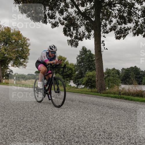 30.08.2026 - Elbe Triathlon Hamburg Michael Burmester http://msf.ph/oto/10051480 30.08.2026 10:16:32 Radfahren 820, 869, 938 meine-sportfotos.de