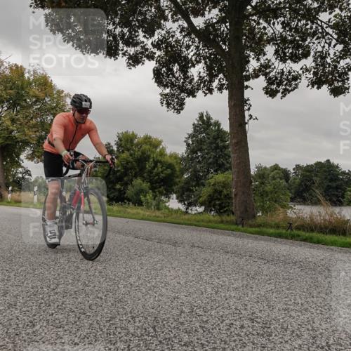 30.08.2026 - Elbe Triathlon Hamburg Michael Burmester http://msf.ph/oto/10051550 30.08.2026 10:17:36 Radfahren 472, 651, 704 meine-sportfotos.de