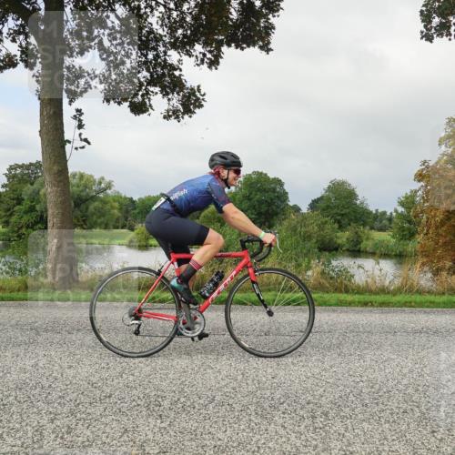 30.08.2026 - Elbe Triathlon Hamburg Michael Burmester http://msf.ph/oto/10051552 30.08.2026 09:57:14 Radfahren 480, 665, 678, 689, 943 meine-sportfotos.de