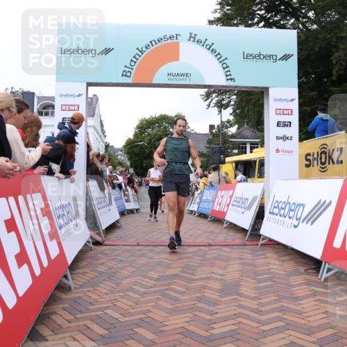 30.08.2026 - Blankeneser Heldenlauf Lena Gebhardt http://msf.ph/oto/10051565 30.08.2026 12:00:51 Ziel 2020, 2026, 2181 meine-sportfotos.de
