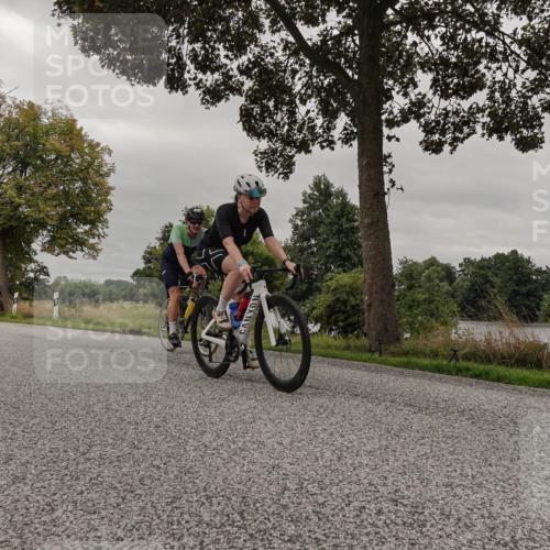 30.08.2026 - Elbe Triathlon Hamburg Michael Burmester http://msf.ph/oto/10051580 30.08.2026 10:18:20 Radfahren 475, 831, 864, 900, 953 meine-sportfotos.de