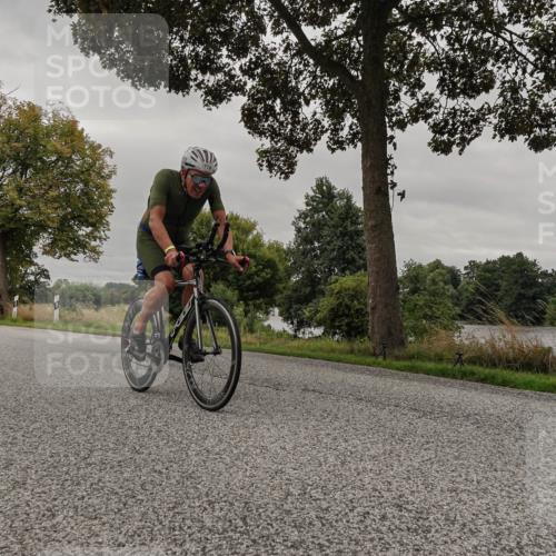 30.08.2026 - Elbe Triathlon Hamburg Michael Burmester http://msf.ph/oto/10051604 30.08.2026 10:18:34 Radfahren 556, 702, 774 meine-sportfotos.de