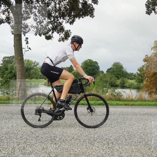 30.08.2026 - Elbe Triathlon Hamburg Michael Burmester http://msf.ph/oto/10051621 30.08.2026 09:58:11 Radfahren 403, 404, 423, 429, 585, 590, 785, 897, 944 meine-sportfotos.de
