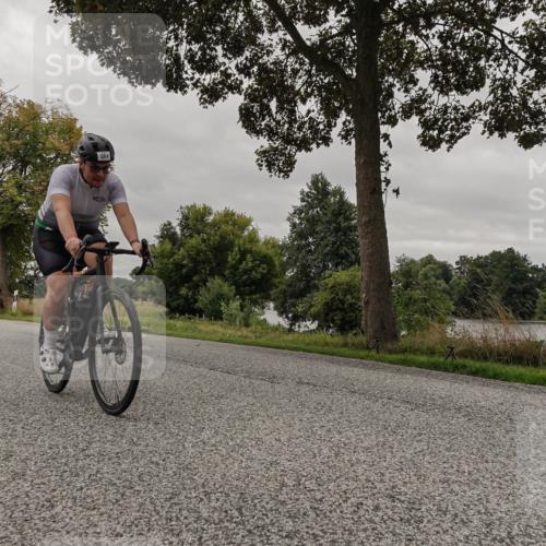 30.08.2026 - Elbe Triathlon Hamburg Michael Burmester http://msf.ph/oto/10051627 30.08.2026 10:19:16 Radfahren 564, 766 meine-sportfotos.de