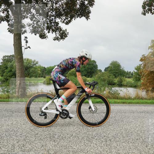 30.08.2026 - Elbe Triathlon Hamburg Michael Burmester http://msf.ph/oto/10051643 30.08.2026 09:58:24 Radfahren 481, 603, 607, 701, 722, 728, 886, 891 meine-sportfotos.de