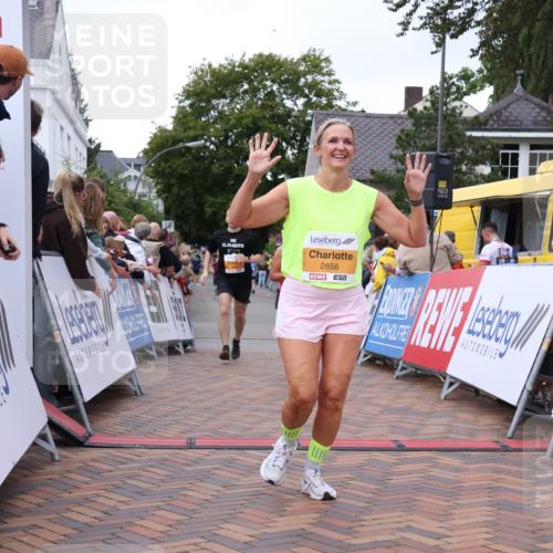 30.08.2026 - Blankeneser Heldenlauf Lena Gebhardt http://msf.ph/oto/10051653 30.08.2026 12:00:59 Ziel 2020, 2181, 2323, 2349, 2856 meine-sportfotos.de