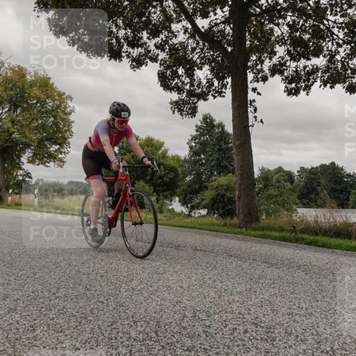 30.08.2026 - Elbe Triathlon Hamburg Michael Burmester http://msf.ph/oto/10051677 30.08.2026 10:20:26 Radfahren 857, 862, 873, 915, 978 meine-sportfotos.de