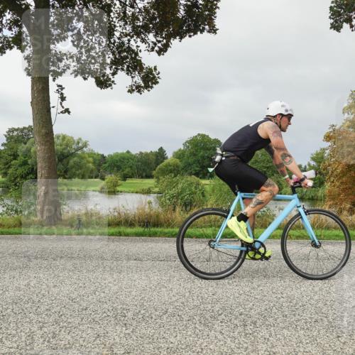 30.08.2026 - Elbe Triathlon Hamburg Michael Burmester http://msf.ph/oto/10051716 30.08.2026 09:59:10 Radfahren 472, 491, 495, 579, 580, 647, 802, 934 meine-sportfotos.de
