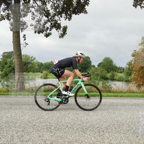 30.08.2026 - Elbe Triathlon Hamburg Michael Burmester http://msf.ph/oto/10051742 30.08.2026 09:59:34 Radfahren 331, 624, 655, 780, 863 meine-sportfotos.de