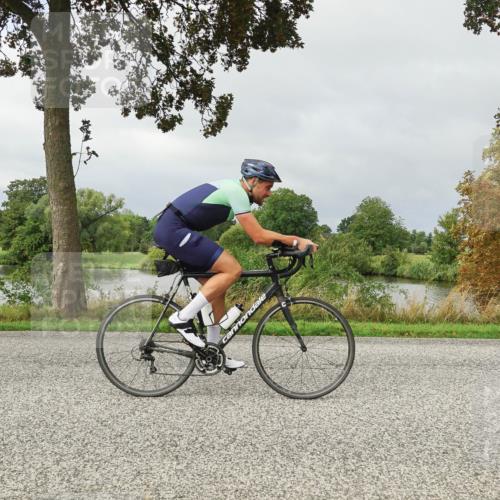 30.08.2026 - Elbe Triathlon Hamburg Michael Burmester http://msf.ph/oto/10051744 30.08.2026 09:59:36 Radfahren 331, 608, 624, 655, 863 meine-sportfotos.de