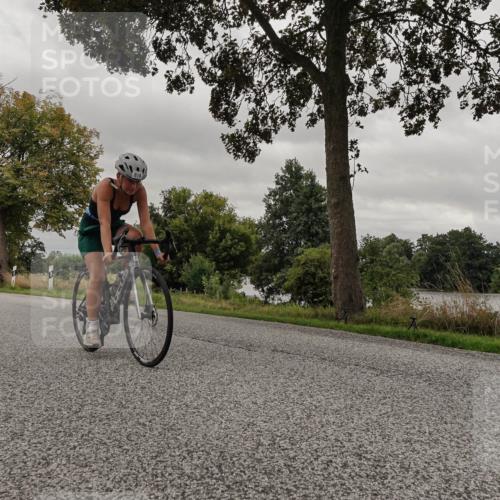 30.08.2026 - Elbe Triathlon Hamburg Michael Burmester http://msf.ph/oto/10051748 30.08.2026 10:22:03 Radfahren 818, 844 meine-sportfotos.de