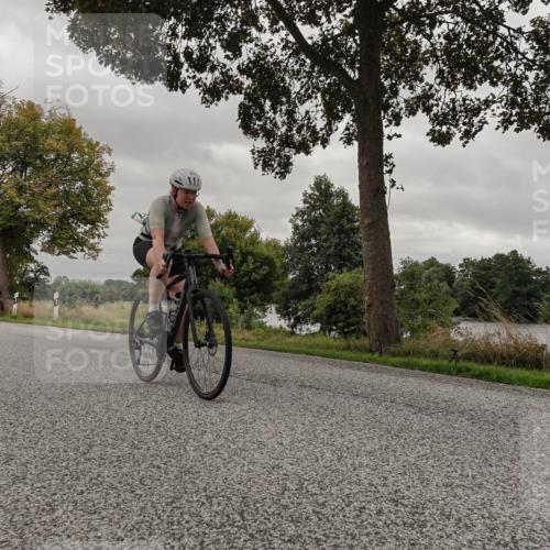 30.08.2026 - Elbe Triathlon Hamburg Michael Burmester http://msf.ph/oto/10051766 30.08.2026 10:22:25 Radfahren 679, 764, 847 meine-sportfotos.de