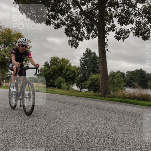 30.08.2026 - Elbe Triathlon Hamburg Michael Burmester http://msf.ph/oto/10051774 30.08.2026 10:22:35 Radfahren 791, 903, 977 meine-sportfotos.de