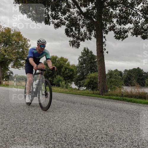 30.08.2026 - Elbe Triathlon Hamburg Michael Burmester http://msf.ph/oto/10051808 30.08.2026 10:23:41 Radfahren 631, 816 meine-sportfotos.de