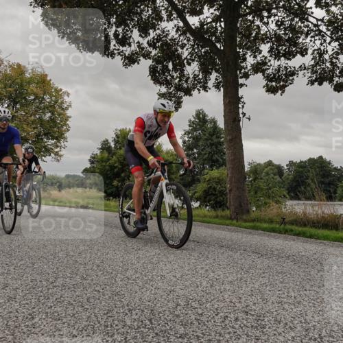 30.08.2026 - Elbe Triathlon Hamburg Michael Burmester http://msf.ph/oto/10051838 30.08.2026 10:24:08 Radfahren 435, 602, 735, 775, 793, 814, 822, 905, 914, 941 meine-sportfotos.de