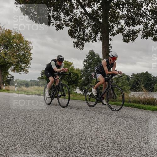 30.08.2026 - Elbe Triathlon Hamburg Michael Burmester http://msf.ph/oto/10051845 30.08.2026 10:24:10 Radfahren 602, 735, 775, 793, 814, 822, 905, 914, 936, 941 meine-sportfotos.de
