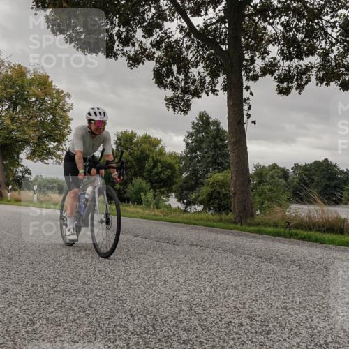 30.08.2026 - Elbe Triathlon Hamburg Michael Burmester http://msf.ph/oto/10051857 30.08.2026 10:24:17 Radfahren 936 meine-sportfotos.de