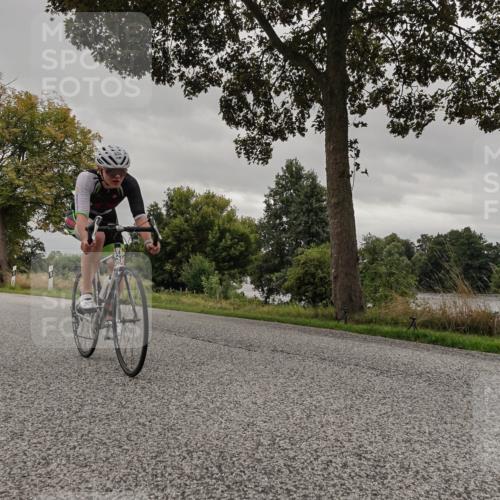 30.08.2026 - Elbe Triathlon Hamburg Michael Burmester http://msf.ph/oto/10051864 30.08.2026 10:24:31 Radfahren 834, 904, 908 meine-sportfotos.de