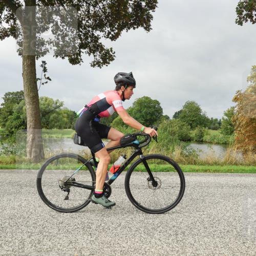 30.08.2026 - Elbe Triathlon Hamburg Michael Burmester http://msf.ph/oto/10051865 30.08.2026 10:01:40 Radfahren 566, 620, 651, 782, 975 meine-sportfotos.de