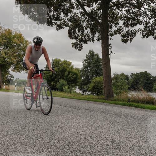 30.08.2026 - Elbe Triathlon Hamburg Michael Burmester http://msf.ph/oto/10051888 30.08.2026 10:25:02 Radfahren 754, 875 meine-sportfotos.de