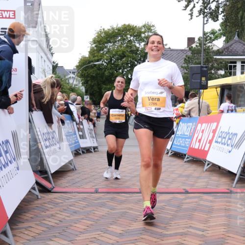 30.08.2026 - Blankeneser Heldenlauf Lena Gebhardt http://msf.ph/oto/10051903 30.08.2026 12:01:19 Ziel 2145, 2146, 2286, 2660, 2765, 2830, 2917, 2937 meine-sportfotos.de