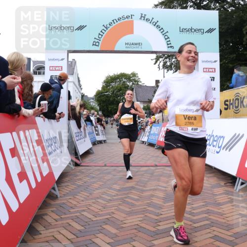 30.08.2026 - Blankeneser Heldenlauf Lena Gebhardt http://msf.ph/oto/10051921 30.08.2026 12:01:20 Ziel 2269, 2286, 2660, 2765, 2830, 2917, 2937 meine-sportfotos.de