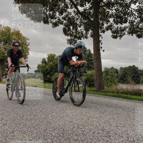 30.08.2026 - Elbe Triathlon Hamburg Michael Burmester http://msf.ph/oto/10051924 30.08.2026 10:25:36 Radfahren 925, 1031 meine-sportfotos.de