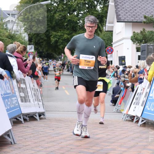 30.08.2026 - Blankeneser Heldenlauf Lena Gebhardt http://msf.ph/oto/10051947 30.08.2026 12:01:24 Ziel 2202, 2269, 2765, 2830 meine-sportfotos.de