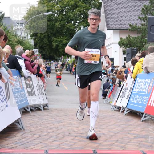 30.08.2026 - Blankeneser Heldenlauf Lena Gebhardt http://msf.ph/oto/10051957 30.08.2026 12:01:24 Ziel 2202, 2269, 2765, 2830 meine-sportfotos.de