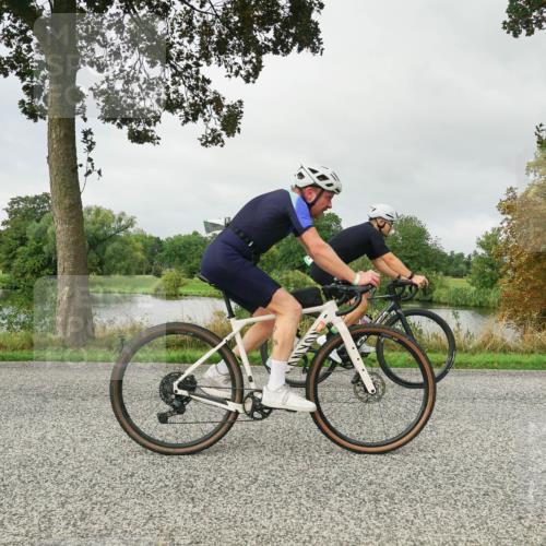 30.08.2026 - Elbe Triathlon Hamburg Michael Burmester http://msf.ph/oto/10051982 30.08.2026 10:03:11 Radfahren 484, 567, 666, 857 meine-sportfotos.de