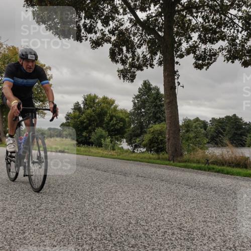 30.08.2026 - Elbe Triathlon Hamburg Michael Burmester http://msf.ph/oto/10052020 30.08.2026 10:27:34 Radfahren 514, 749, 859, 927 meine-sportfotos.de