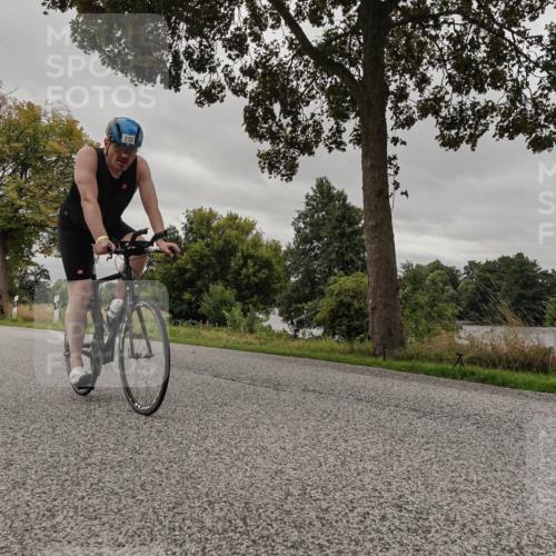 30.08.2026 - Elbe Triathlon Hamburg Michael Burmester http://msf.ph/oto/10052030 30.08.2026 10:27:49 Radfahren 690, 713, 855 meine-sportfotos.de