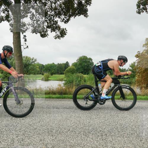 30.08.2026 - Elbe Triathlon Hamburg Michael Burmester http://msf.ph/oto/10052038 30.08.2026 10:04:20 Radfahren 597, 766, 818, 844, 952, 974 meine-sportfotos.de