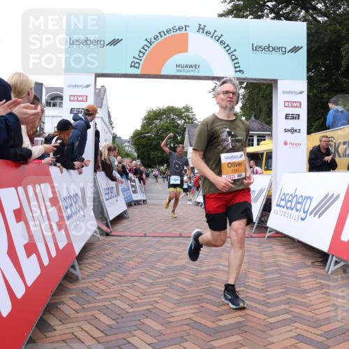 30.08.2026 - Blankeneser Heldenlauf Lena Gebhardt http://msf.ph/oto/10052040 30.08.2026 12:01:37 Ziel 2341, 4444 meine-sportfotos.de