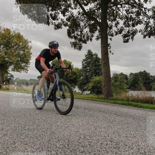 30.08.2026 - Elbe Triathlon Hamburg Michael Burmester http://msf.ph/oto/10052042 30.08.2026 10:28:02 Radfahren 920, 950, 969, 1045, 1898 meine-sportfotos.de