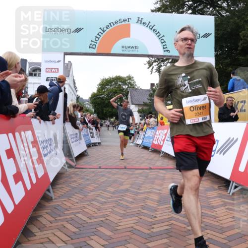 30.08.2026 - Blankeneser Heldenlauf Lena Gebhardt http://msf.ph/oto/10052046 30.08.2026 12:01:37 Ziel 2341, 4444 meine-sportfotos.de