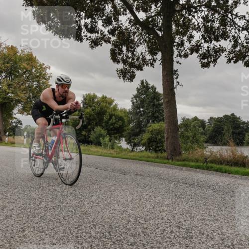 30.08.2026 - Elbe Triathlon Hamburg Michael Burmester http://msf.ph/oto/10052048 30.08.2026 10:28:08 Radfahren 509, 853, 1260, 1898 meine-sportfotos.de