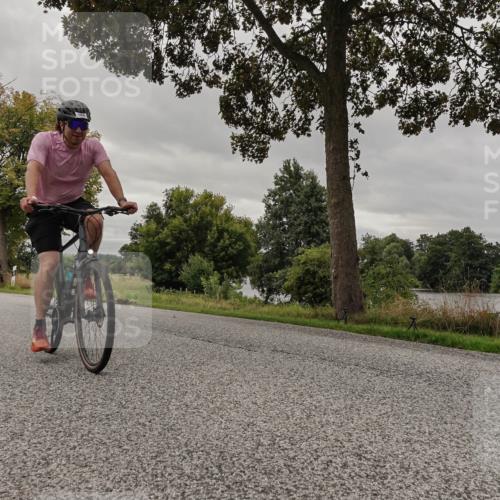 30.08.2026 - Elbe Triathlon Hamburg Michael Burmester http://msf.ph/oto/10052052 30.08.2026 10:28:13 Radfahren 509, 570, 757, 853, 1260 meine-sportfotos.de
