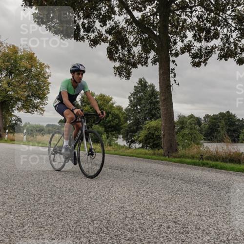 30.08.2026 - Elbe Triathlon Hamburg Michael Burmester http://msf.ph/oto/10052058 30.08.2026 10:28:18 Radfahren 570, 742, 757, 1260 meine-sportfotos.de