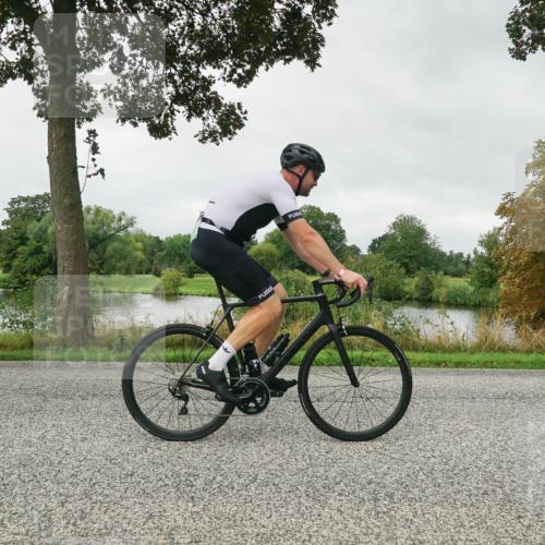 30.08.2026 - Elbe Triathlon Hamburg Michael Burmester http://msf.ph/oto/10052072 30.08.2026 10:05:20 Radfahren 591, 659, 683, 798 meine-sportfotos.de