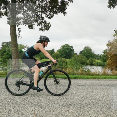 30.08.2026 - Elbe Triathlon Hamburg Michael Burmester http://msf.ph/oto/10052092 30.08.2026 10:05:50 Radfahren 542, 786, 894 meine-sportfotos.de