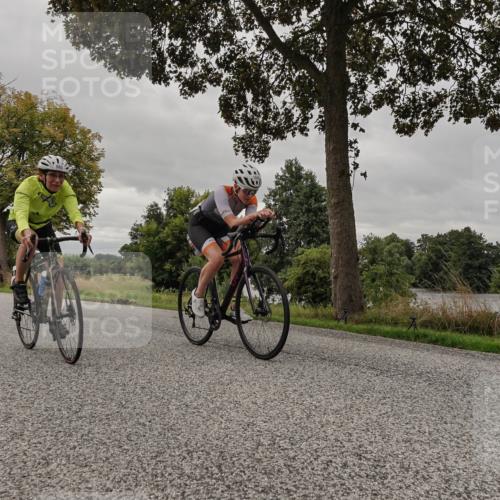 30.08.2026 - Elbe Triathlon Hamburg Michael Burmester http://msf.ph/oto/10052155 30.08.2026 10:29:44 Radfahren 980, 983, 1039, 1042, 1066, 1359, 1896 meine-sportfotos.de