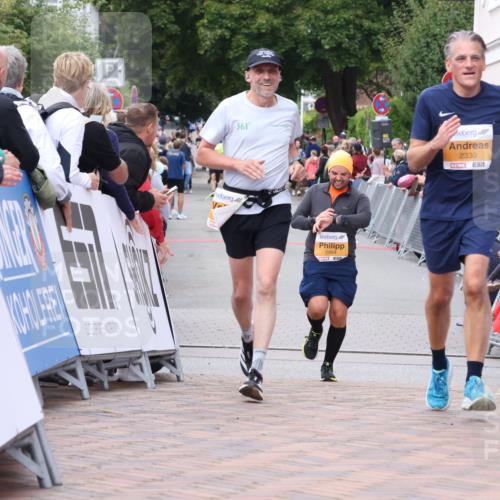 30.08.2026 - Blankeneser Heldenlauf Lena Gebhardt http://msf.ph/oto/10052166 30.08.2026 12:01:56 Ziel 2065, 2210, 2330, 2646, 2698, 2904 meine-sportfotos.de