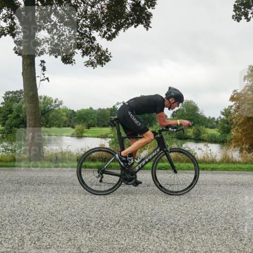30.08.2026 - Elbe Triathlon Hamburg Michael Burmester http://msf.ph/oto/10052172 30.08.2026 10:07:12 Radfahren 663, 761 meine-sportfotos.de