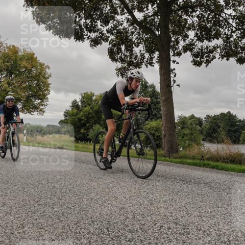 30.08.2026 - Elbe Triathlon Hamburg Michael Burmester http://msf.ph/oto/10052174 30.08.2026 10:29:55 Radfahren 669, 836, 883, 939, 1010 meine-sportfotos.de