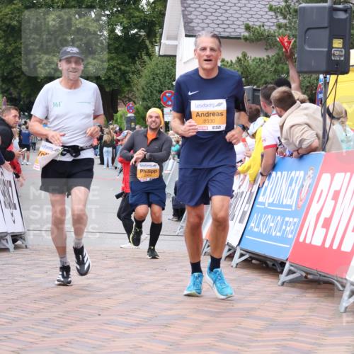 30.08.2026 - Blankeneser Heldenlauf Lena Gebhardt http://msf.ph/oto/10052176 30.08.2026 12:01:57 Ziel 2065, 2210, 2330, 2646, 2698, 2904 meine-sportfotos.de