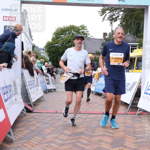 30.08.2026 - Blankeneser Heldenlauf Lena Gebhardt http://msf.ph/oto/10052186 30.08.2026 12:01:58 Ziel 2065, 2210, 2330, 2646, 2698, 2904 meine-sportfotos.de