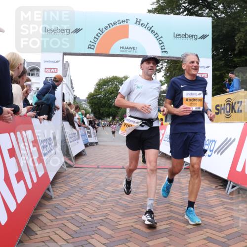30.08.2026 - Blankeneser Heldenlauf Lena Gebhardt http://msf.ph/oto/10052194 30.08.2026 12:01:59 Ziel 2065, 2210, 2330, 2698, 2904 meine-sportfotos.de