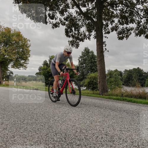 30.08.2026 - Elbe Triathlon Hamburg Michael Burmester http://msf.ph/oto/10052195 30.08.2026 10:30:11 Radfahren 797, 918, 1030 meine-sportfotos.de